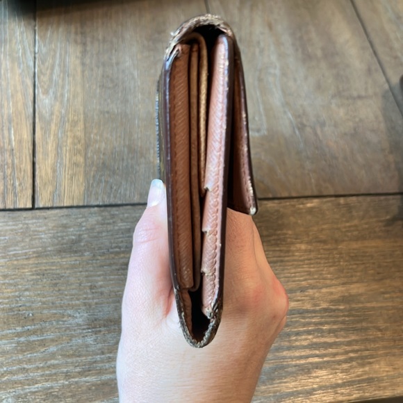 Authentic Louis Vuitton long trifold wallet - Picture 11 of 12